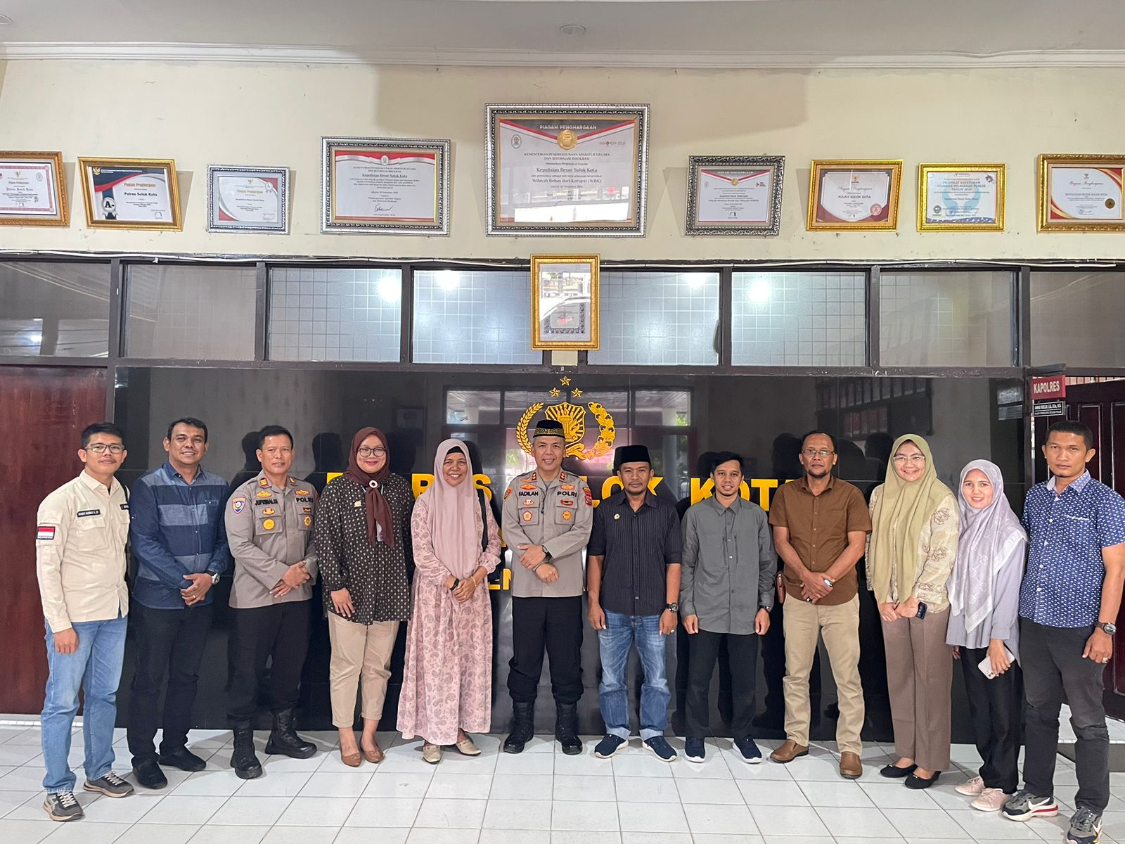 Tingkatkan Sinergitas Bawaslu Kabupaten Solok Silaturahmi Ke Polres Solok Kota